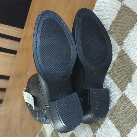 NWT Cowboy Rainboots - Picture 8 of 12